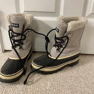 Thinsulate mid-calf snow boots